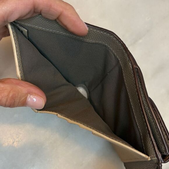 Coach Wallet Leather Cross Grained Gray Compact Bifold Wallet - Picture 16 of 16